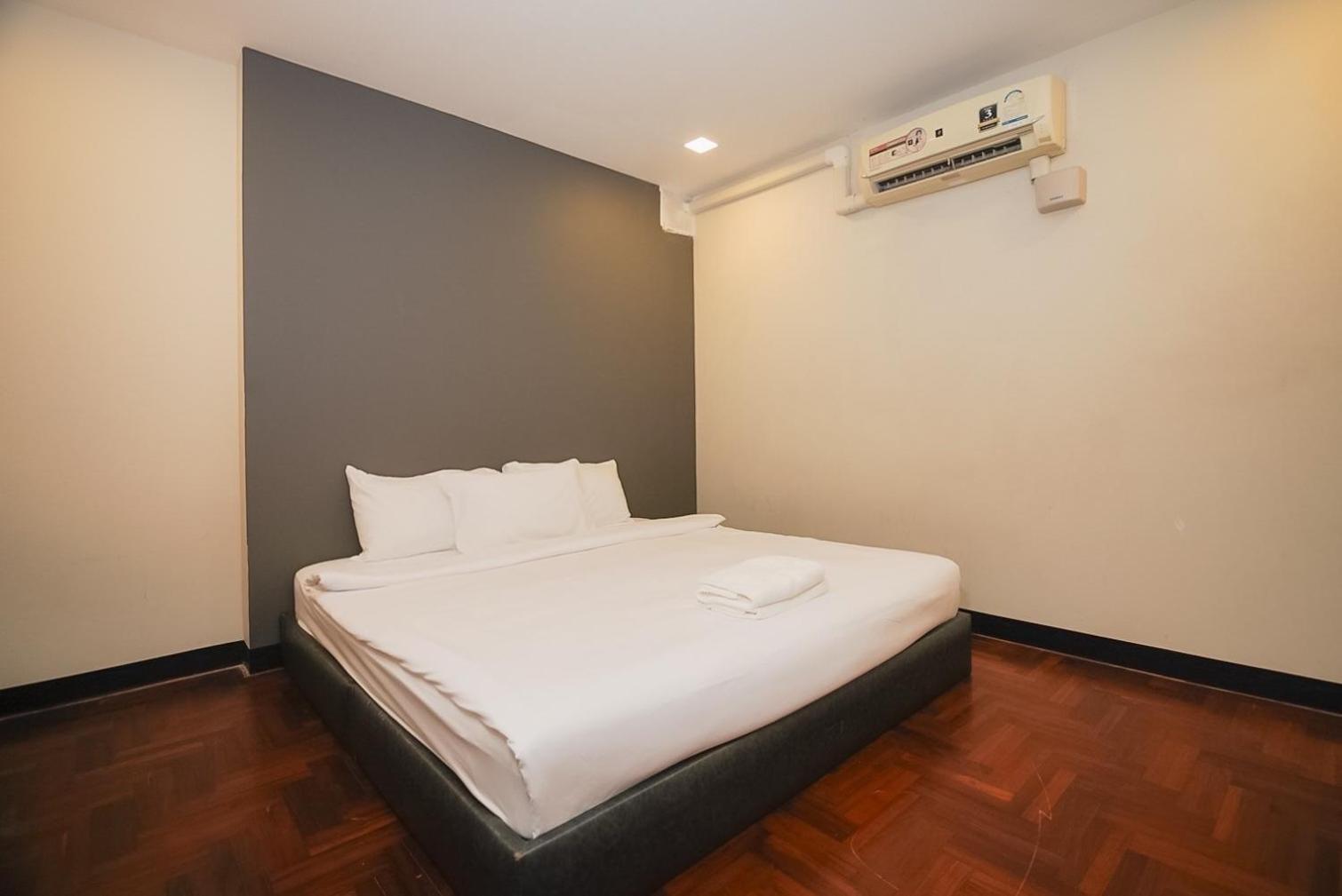 โกอินน์ สีลม - สถานีรถไฟฟ้าเซนต์หลุยส์ Go Inn Silom - Bts Saint Louis Bangkok Exterior photo